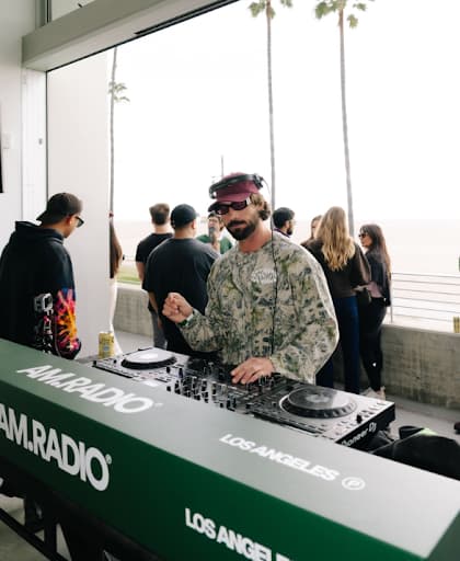 Music Marketing Guide: Strategies to Grow Your Audience